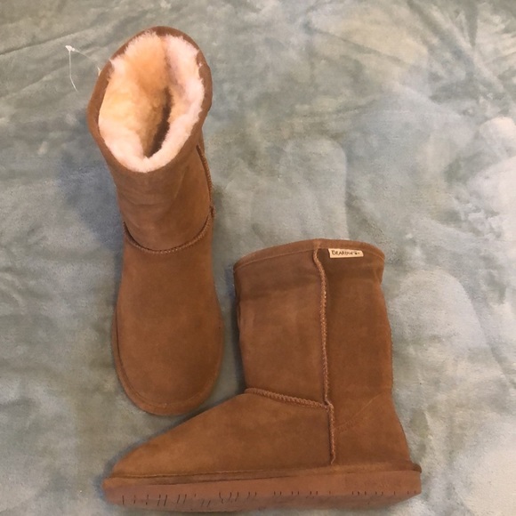 BEARPAWS Suede Sherling Boots. Size 8 - Picture 2 of 3